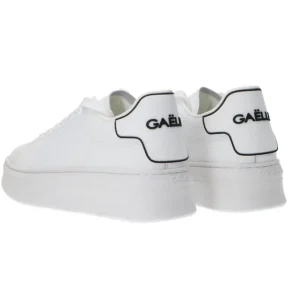 Gaelle Paris Donna Sneakers | Sneakers-Addict in action leather Bianco nero monogram