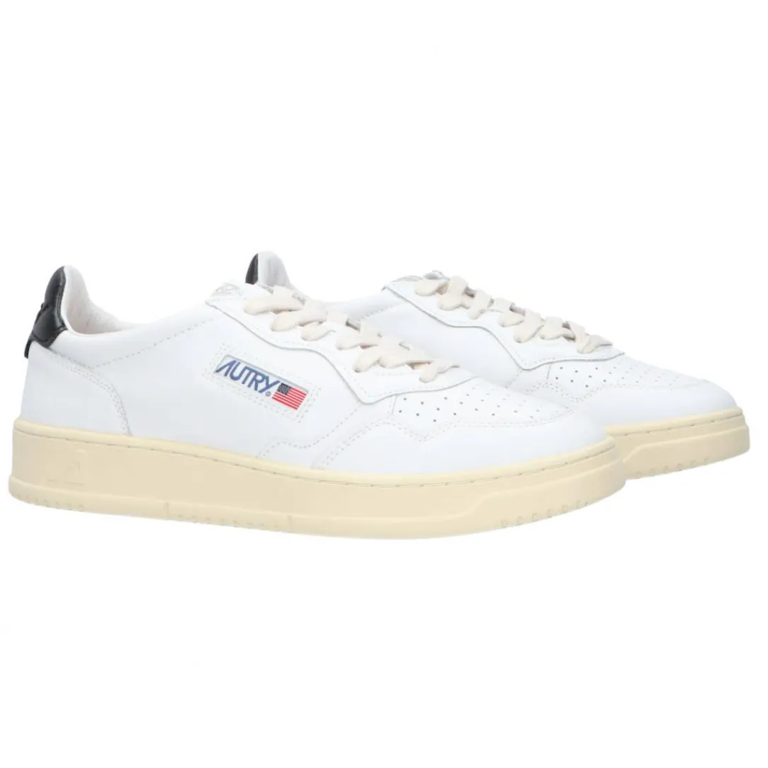 aulmgg_low_man_goat_bianc_1-1.webp Autry Donna Sneakers | Sneakers-AULMGG low man goat Bianco nero