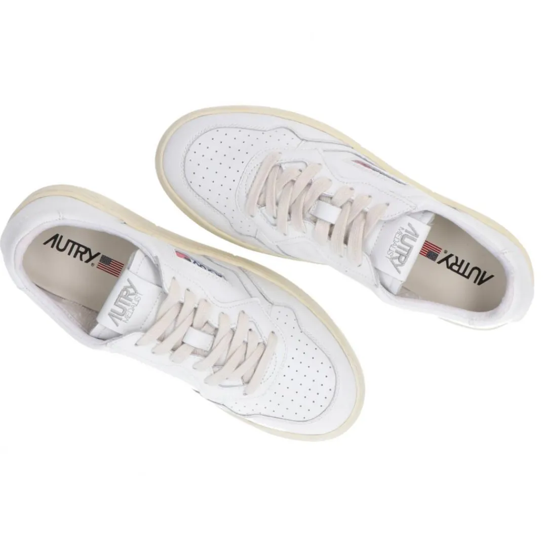aulmgg_low_man_goat_bianc_4.webp Autry Donna Sneakers | Sneakers-AULMGG low man goat Bianco Nappa